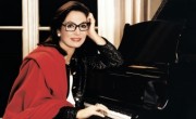 Nana Mouskouri